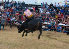 Entre montas y música, el Jaripeo enciende la Expo Feria Coatza