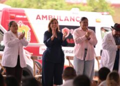 Entrega Gobernadora Rocío Nahle 30 ambulancias para hospitales de Veracruz