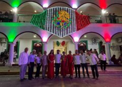 Playa Vicente vive una noche de tradición durante el Grito de Independencia